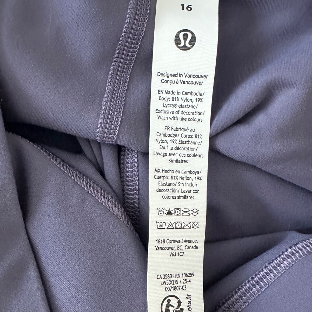 π§πΌββοΈ Lululemon Align High Rise Legging with Pockets - Picture 3 of 5